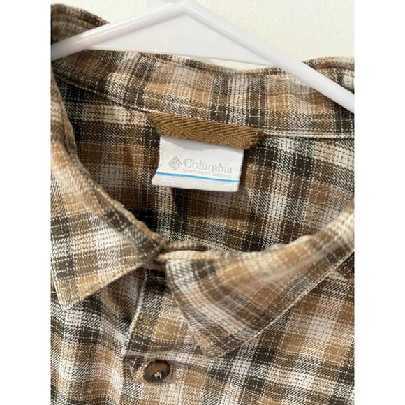 COLUMBIA Men’s Brown Plaid Button-Down Flannel Shirt M Active Hiking Outdoors - Picture 4 of 5